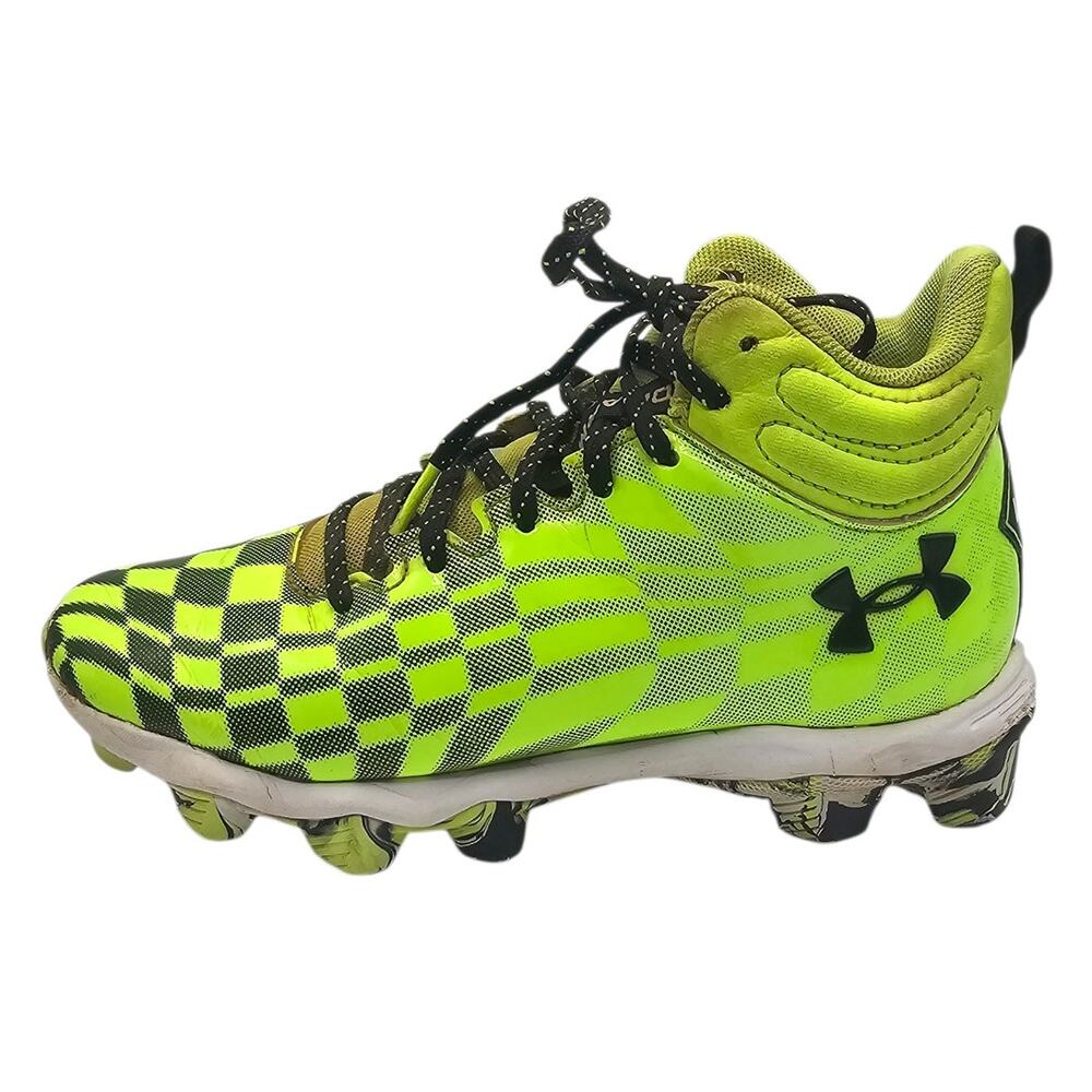 Under Armour Kid Neon Green Spotlight Franchise 3 RM AA Baseball Football Cleats